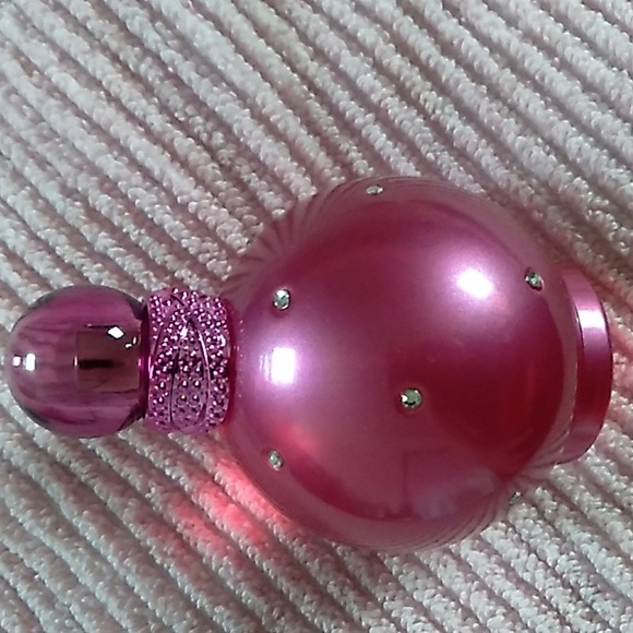 Fantasy Britney Spears - Picture 2 of 3